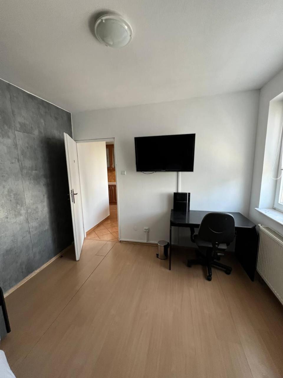 Hostel „U Sashka” Varšava Exteriér fotografie